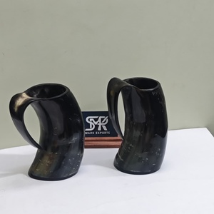 Chope à bière traditionnelle en corne de buffle, artisanale, naturelle, sans danger pour les aliments, tasse rustique de style Viking pour bar à domicile - Product Image 5