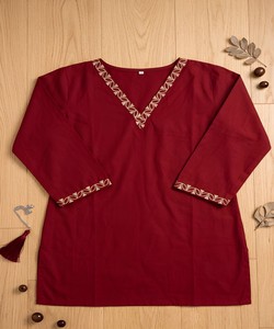 Rich Look Roman Silk Embroidery <b>Top</b> <b>Maroon</b> V Neck 3/4 Sleeve Women Ethnic Wear Wedding Party Traditional Style 85190 VAAZI-1061 - Product Image 4