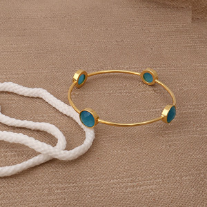 Brazalete Delicado con Piedra de Ojo de Gato Azul Chapado en Oro, Joyería para Uso Diario, Regalo para Esposa - Product Image 4