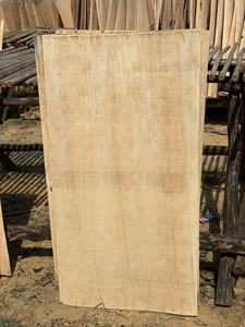 Chapa de Madera de Caucho Natural de Vietnam 100% con Corte Rotatorio y 5% de Humedad, Diseño Industrial para la Fabricación de Madera Contrachapada y Muebles - Product Image 5