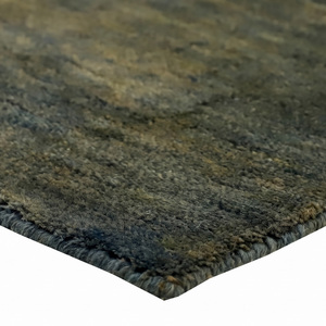 Tapis en laine texturé ton sur ton, couleur olive foncé, charbon de bois et or antique vieilli, écologique et antidérapant, pour salon et hôtel - Product Image 5