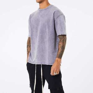 T-shirt décontracté pour homme en coton lavé, coupe oversize, manches courtes, couleur unie, col tricoté sans revers, idéal pour l'été, gris - Product Image 3