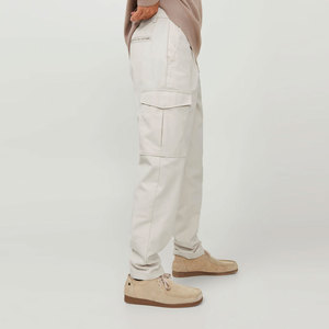Pantalones Cargo Casuales Ligeros Hechos en Pakistán, Cintura Media, Material Transpirable y Suave, Bolsillos Funcionales para Senderismo, Camping y Aventuras - Product Image 4