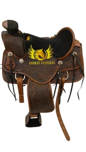 Silla de montar western Big Horn de cuero genuino negro, hecha a mano, con diseño de tachuelas de cobre, portátil para equitación y doma. - Product Image 5