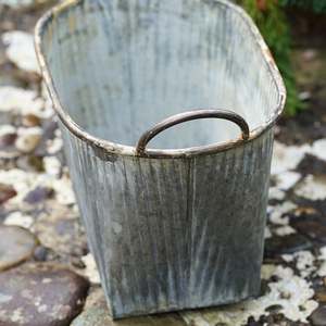 Top Selling Zinc Oval Galvanized Metal <b>Planters</b> Set Rustic Outdoor Garden Containers Freestanding Portable Design - Product Image 6