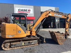 Reliable Pre-Owned 3 Ton Crawler Digger with Front Dozer Blade and High Torque Engine for Efficient <b>Foundation</b> Work - Product Image 3
