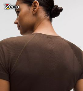 เสื้อยืดออกกำลังกายผู้หญิง XEEP Customize แบบลำลอง น้ำหนักเบา ทรงหลวม แขนสั้น ระบายอากาศดี คอวี ลายตัวอักษร ผลิตจากโพลีเอสเตอร์/คอตตอน - Product Image 4