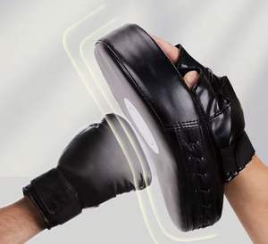 Guantes Profesionales de Boxeo para Entrenamiento, Ciclismo al Aire Libre, Absorción de Humedad, Durabilidad, Diseño Curvo, Material PU, Cierre de Gancho y Bucle - Product Image 3