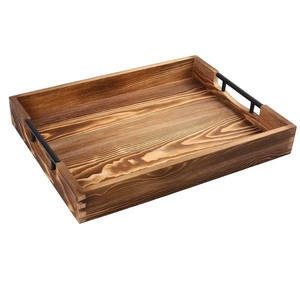 Plateau de service en bois massif personnalisé avec poignée en métal noir Plateau décoratif en bois pour la maison Hôtel Restaurant Plateau de rangement - Product Image 1