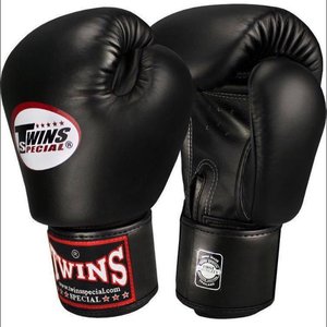 ถุงมือชกมวย MMA ราคาถูกสุดฮิต พิมพ์ลาย UFC สำหรับฝึกซ้อมมืออาชีพ หนัง PU ระบายอากาศได้ดี รุ่น RL-BG-191 - Product Image 4