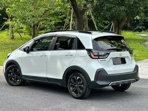 <span class=keywords><strong>Honda</strong></span> LIFE 2023, berline automatique 1.5L avec volant à gauche, intérieur foncé, caméra de recul et galerie de toit en alliage - Product Image 4