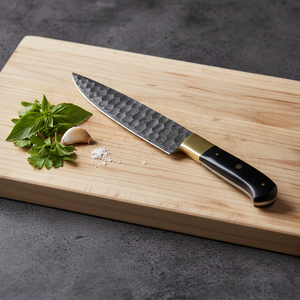 Cuchillo de Chef Ambidiestro de Acero de Damasco Premium de 8 Pulgadas, Extra Afilado, con Patrón Martillado en Espiral, Personalizable OEM, Mango de Cuerno para Chefs Caseros - Product Image 2