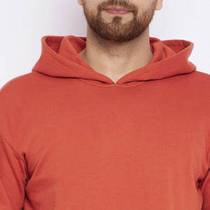 Conjunto Deportivo de Dos Piezas para Hombre, Diseño Atlético con Material Suave y Logotipo Personalizado, para Correr y Uso Diario - Product Image 6