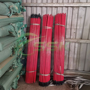 Balai de haute qualité avec manche en bois de 120 cm et manche recouvert de PVC rouge, portable pour toilettes, fabriqué au Vietnam, balais et pelles à poussière - Product Image 5
