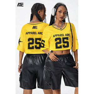 Camiseta Corta de Fútbol de Malla Oversize Personalizada para Mujer con Estampado de Número, Ropa Urbana, Proveedor OEM ODM - Product Image 1