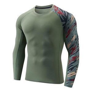 Chemise de compression professionnelle à manches longues, douce, respirante, coupe ajustée, confortable, légère, design personnalisé, rashguard pour homme - Product Image 1