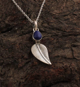 Collar de Joyería Botánica con Gema Azul Intenso, Plata de Ley 925 con Forma de Hoja de Circonio Natural, Chapado en Platino Vintage, Venta al por Mayor - Product Image 4