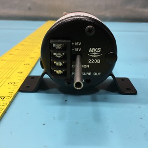MKS 223BD-01000AAU TYPE 223B BARATRON PRESSURE - Équipement et pièces semi-conductrices d'occasion fiables à l'échelle mondiale - Product Image 3