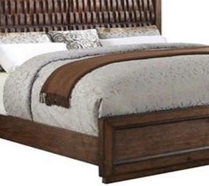 Cama Queen Size de estilo tradicional en diseño de incrustaciones de madera maciza marrón Camas de madera de transición - Product Image 2