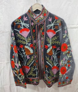 Women's Velvet Embroidered <b>Mandarin</b> <b>Collar</b> <b>Jacket</b> Full Sleeve Autumn Floral Hand Embroidery Design Coat - Product Image 1