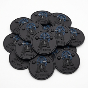 Fabricant direct : Patch 3D en caoutchouc, moulage de bronze, fonderie de métaux, badge rond en PVC souple pour sac à dos, veste, casquette d'extérieur - Product Image 2