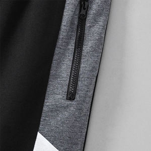 Shorts Bermuda pour homme à blocs de couleur avec poches zippées, taille à cordon de serrage, respirants, en tricot, décontractés, pour le sport - Product Image 3
