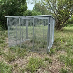 Cage à animaux moderne en métal robuste, enclos extérieur en acier galvanisé, abri sécurisé avec porte verrouillable pour usage agricole - Product Image 3