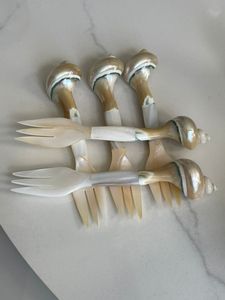 Cucharas con forma de concha de Vietnam diseñadas para tiendas boutique de accesorios de cocina costera y comercios minoristas de resorts. - Product Image 2