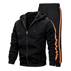 Ensemble de survêtement noir à capuche pour homme avec rayures orange, sweat-shirt à fermeture éclair intégrale et pantalon, tenue décontractée pour l'automne - Product Image 6