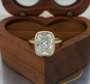 แหวนเพชรทรงคุชชั่น 3.5 กะรัต เพชรเลี้ยงในห้องปฏิบัติการ ทองคำขาว 18K ดีไซน์เรียบหรูสำหรับแหวนหมั้นแบบ unisex พร้อมใบรับรอง - Product Image 5