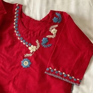 Chal de Algodón Bordado con Flores Rojas para Mujer, Ropa Étnica Tradicional, Estilo Casual de Primavera/Verano - Product Image 3