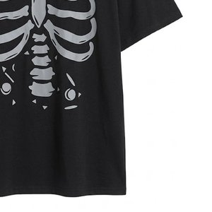 เสื้อยืดโอเวอร์ไซส์ทรงหลวมสไตล์สตรีทแวร์สีดำสำหรับผู้ชาย ขายดี ผลิตจากผ้าฝ้ายคุณภาพสูง พิมพ์โลโก้ตามสั่ง จำหน่ายส่งจำนวนมาก สำหรับฤดูร้อน - Product Image 6