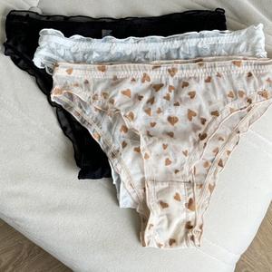 Ensemble de lingerie sexy en dentelle florale, soutien-gorge et culotte tendance pour femmes - Product Image 2