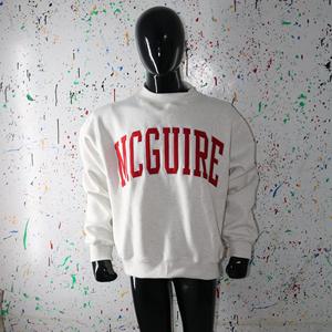 Sudadera MCGUIRE ASH GREY con cuello alto, 100% algodón, con apliques bordados en rojo, cuello ancho, CLUSH SPORTS - Product Image 1