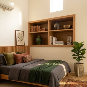 Estante Flotante de Pared con 4 Compartimentos, Chapa de Madera Natural, Librería Abierta, Mueble de Almacenamiento para Dormitorio o Sala de Estar - Product Image 4