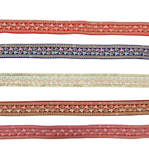 Encaje de algodón bordado de calidad premium hecho con hilos de algodón suaves y duraderos. - Product Image 1