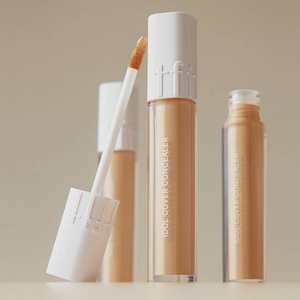 BASE SERUM RADIANCE FIT, venta al por mayor
Maquillaje coreano de larga duración C00 FAIR con acabado de rocío ligero - Product Image 5