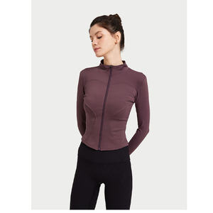 Ensemble de sport pour femme personnalisé couleur unie, en Spandex/Polyester haute performance, extensible dans les quatre sens, comprenant un soutien-gorge de sport et un legging, pour l'entraînement et les activités sportives - Product Image 1