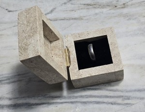 Boîte à bagues en résine, boîtes de rangement pour bagues, boîte intérieure en résine époxy, fabrication sur mesure, meilleures ventes - Product Image 1