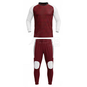 Vente directe d'usine : Kit de gardien de but de football pour équipe, avec ajustement confortable et matière à séchage rapide pour les séances d'entraînement quotidiennes - Product Image 3