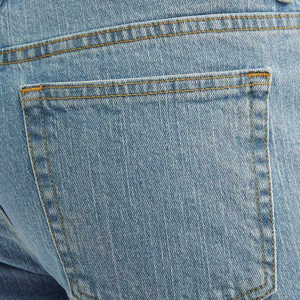 Shorts en jean pour homme, taille mi-haute, coupe droite, délavage clair, effet usé et déchiré, avec poches, tissé respirant - Product Image 6
