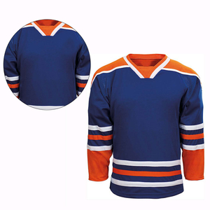 Maillot de hockey sur glace personnalisé pour homme, col en V, manches longues, sublimé, 100 % polyester, anti-humidité, rayures bleues, oranges et blanches - Product Image 4