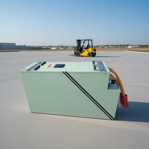 Batterie de traction au lithium LiFePO4 pour chariot élévateur 48V 72V 96V 210Ah 300Ah 400Ah avec BMS, charge rapide, décharge élevée, cycle profond - Product Image 1