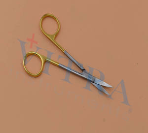 Tijeras Iris Supercut TC con mango chapado en oro – Tijeras quirúrgicas de precisión - Product Image 1