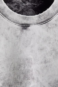 เสื้อยืดสตรีทแวร์แบบคัสตอม ขอบดิบ พิมพ์ลายกราฟิก ผ้าคอตตอนหนา เสื้อสเวตเชิ้ตวินเทจฟอกสี เสื้อแขนยาวสองชั้นสำหรับผู้ชาย - Product Image 5