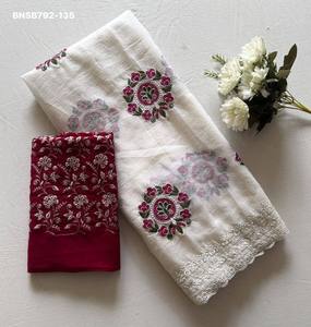 Fournisseur de saris et de chemisiers en georgette de qualité supérieure, exclusifs et de créateurs, avec broderies florales, de Surat. - Product Image 6