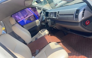 トヨタハイエース13席ミニバス2015年使用 - Product Image 3