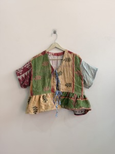 Chemise pour femme en tissu kantha vintage tribal, faite à la main, style hippie - Product Image 5