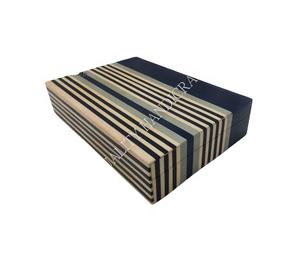 Boîte à bijoux en résine époxy sur bois, best-seller, articles promotionnels offerts / Décoration d'intérieur / Boîte de rangement, artisanat de qualité indienne, 20x10x5cm - Product Image 1