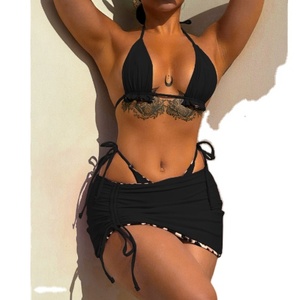 Conjunto de bikini de dos piezas rojo para mujer, top halter cruzado, braguita con lazo lateral, color sólido, elástico - Product Image 5